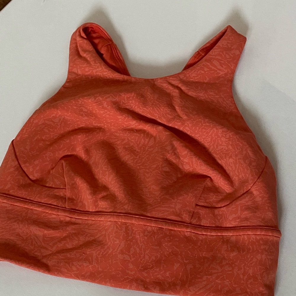 Lululemon sports bra